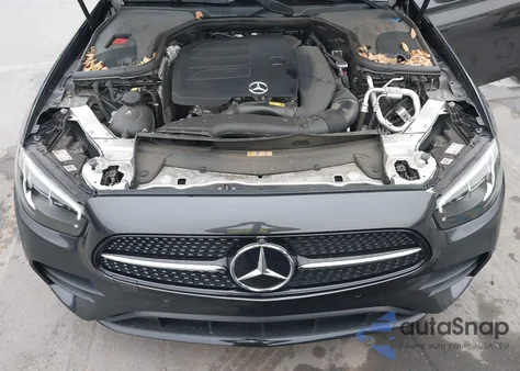 2022 Mercedes-Benz E 350 from USA, damaged, VIN W1KZF8DB7NB078518